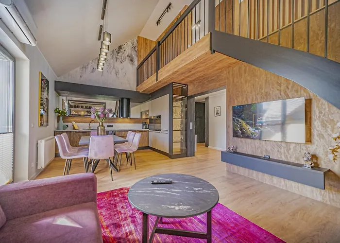 W Cieplicach Bloom * Jelenia Gora