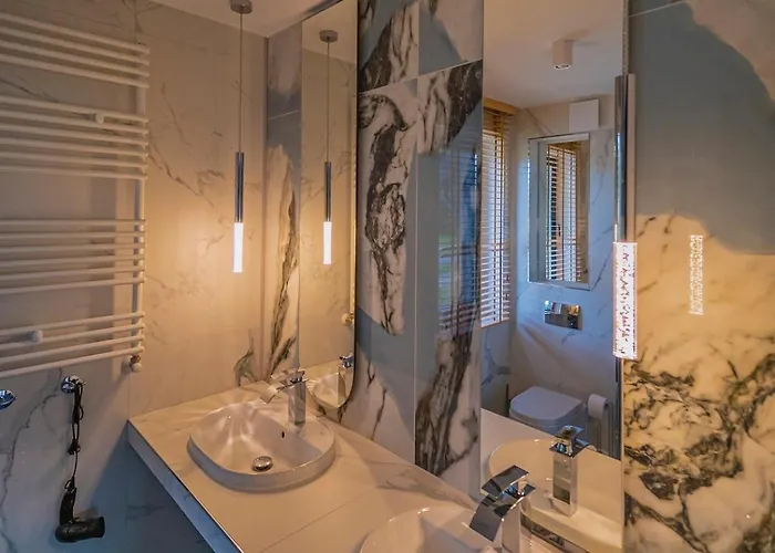 W Cieplicach Bloom * Jelenia Gora